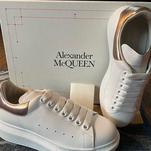 Alexander McQueen Sneaker - Rose Gold - Worn Once
